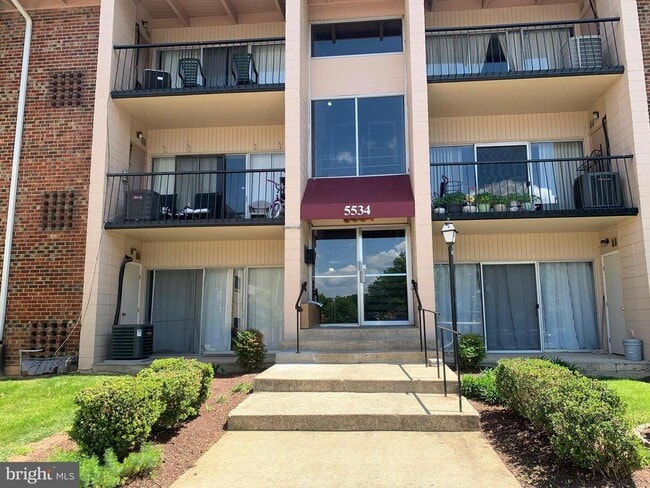 Building Photo - 5534 Karen Elaine Dr