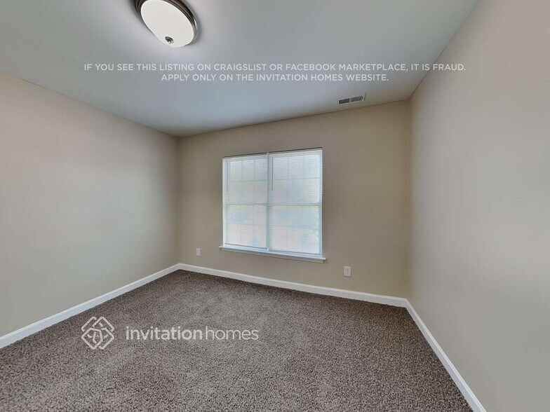 Building Photo - 577 Rolling Meadows Dr