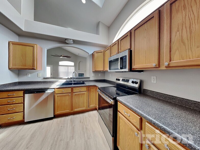 Building Photo - 5901 Storyteller Rd NW