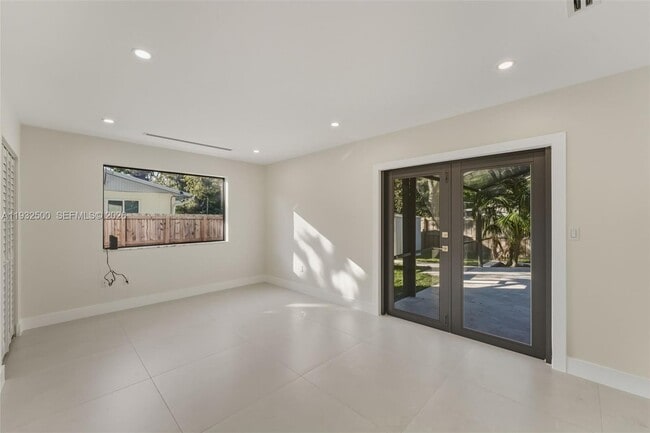 Building Photo - 7505 SW 167th St