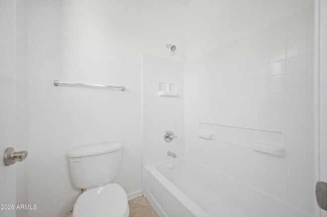 Building Photo - 5643 E Alder Ave