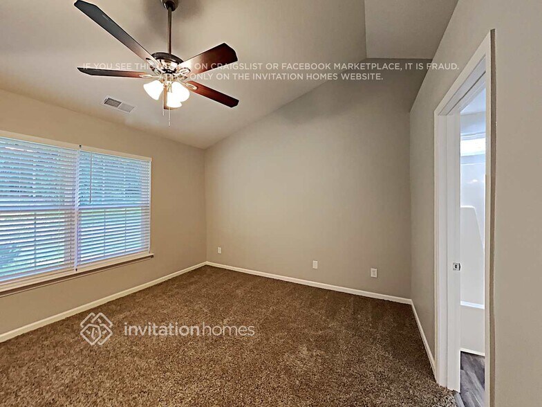 Building Photo - 1518 Verese Ct
