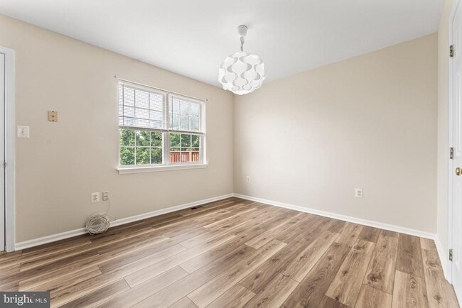 Building Photo - 209 Ilona Ct