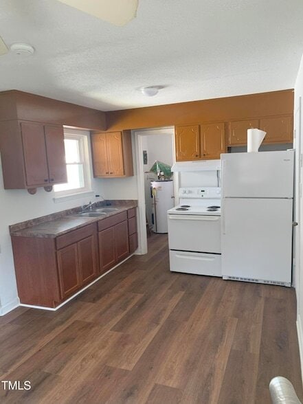 Building Photo - 1314 Hearthside St