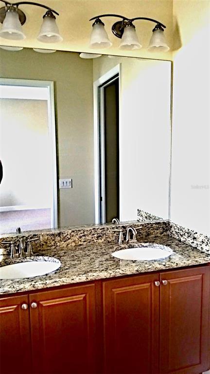 Building Photo - 13741 Benavente Ave