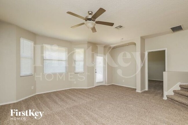 Building Photo - 10407 Queensland Way