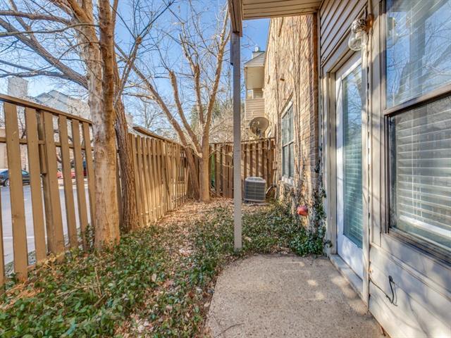 Building Photo - 7340 Skillman St