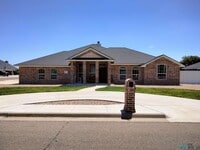 Building Photo - 621 Providence Cir