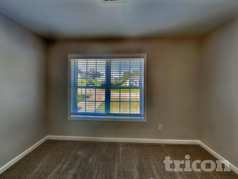 Building Photo - 173 Millwheel Dr
