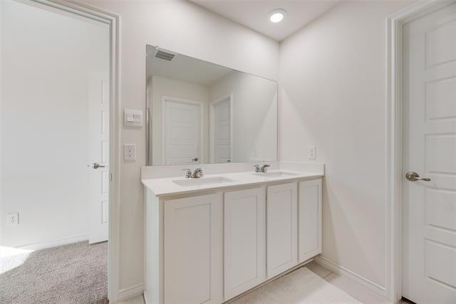 Building Photo - 2506 Kingfisher St