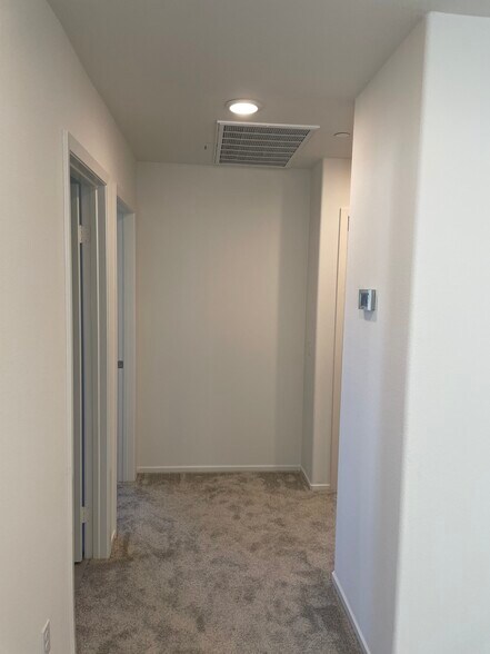 Upstairs Hall - 969 W Jasmine Way
