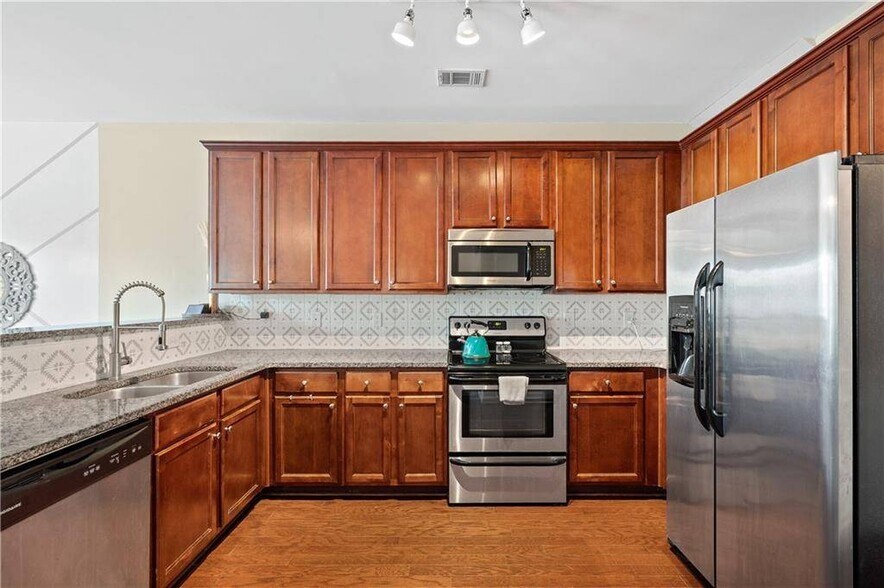 Building Photo - 3065 Windcrest Ct