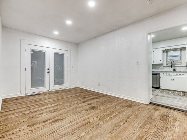 Building Photo - 2525 NW 32nd St