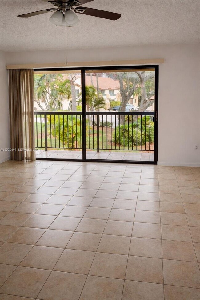 Building Photo - 7795 SW 102nd Ln