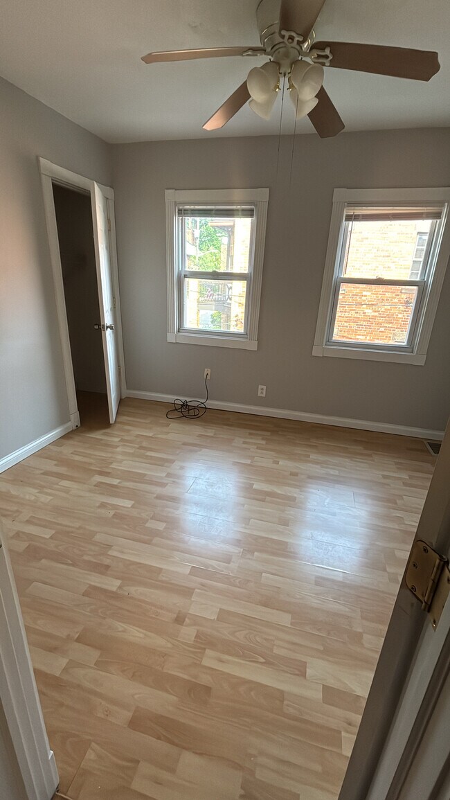 Building Photo - 12010 Paul Ave