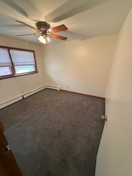 Building Photo - 13825 S Stewart Ave