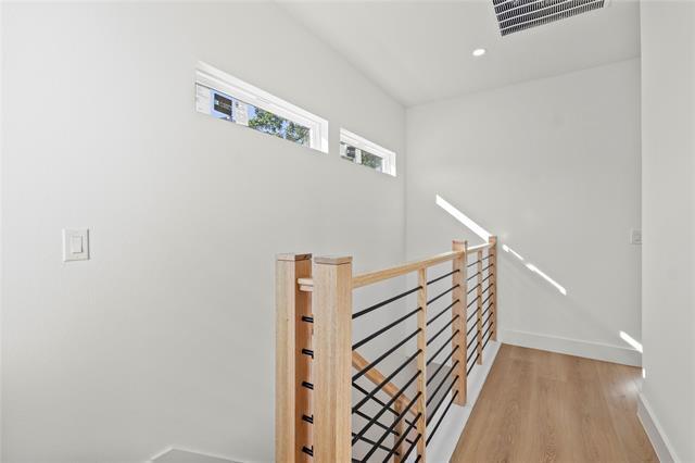 Building Photo - 1322 Fletcher St