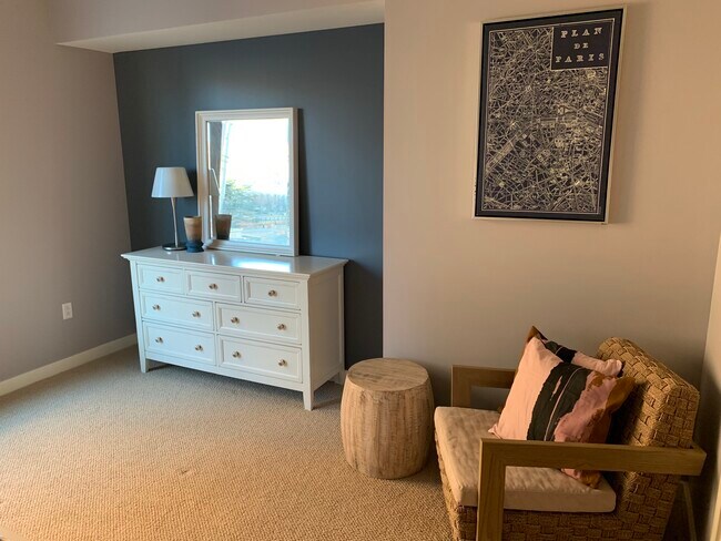 Building Photo - 55 W S Temple