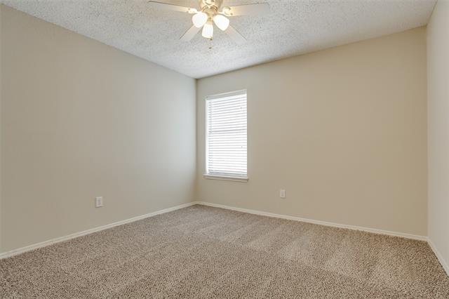 Building Photo - 1908 Walters Dr