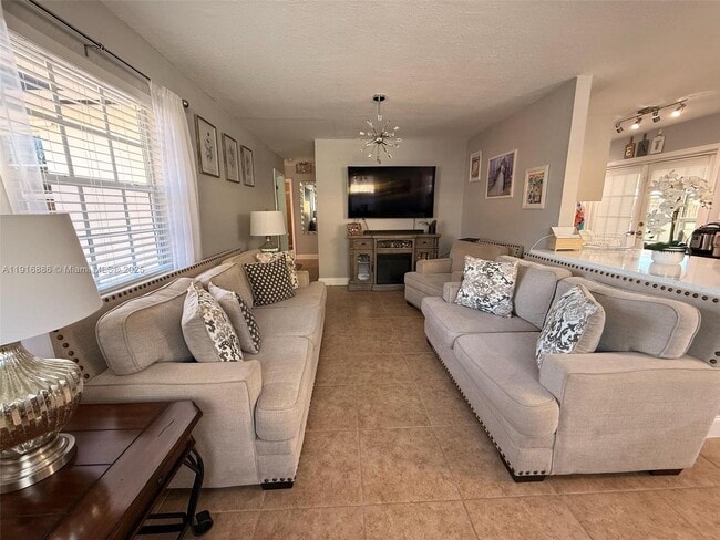 Building Photo - 11007 SW 3rd St