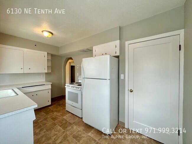 Building Photo - 6130 NE Tenth Ave-
