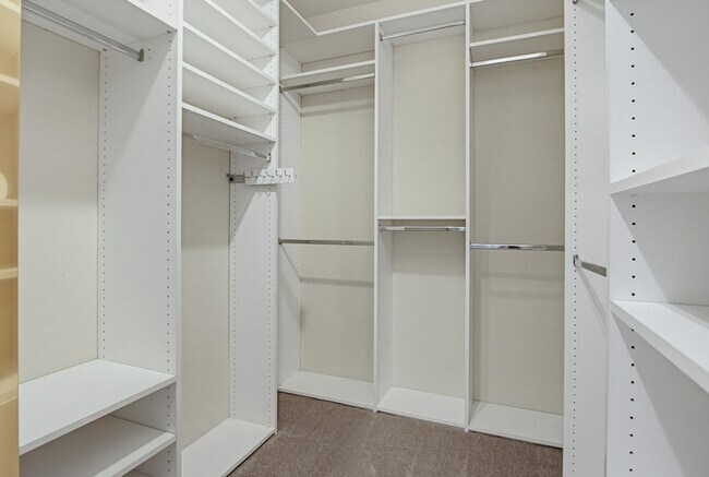 Building Photo - Gorgeous Custom Built Scripps Ranch Home Available Now!