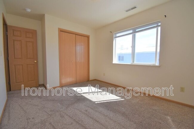 Building Photo - 2431 Wheeler Dr