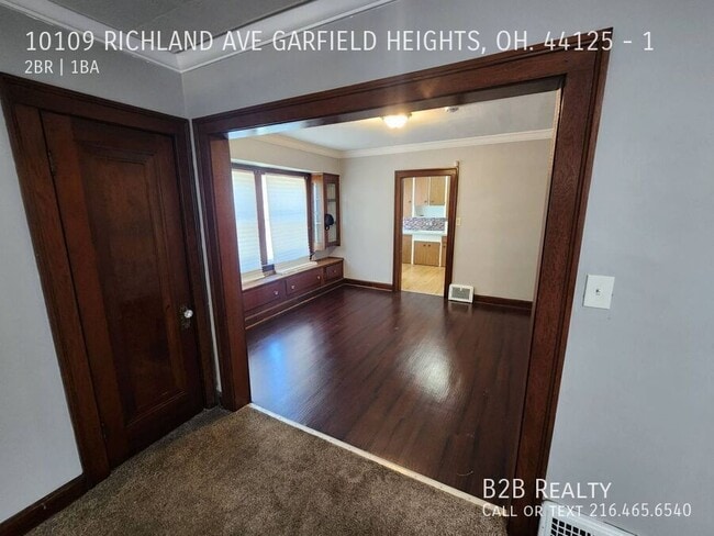 Building Photo - 10109 Richland Ave