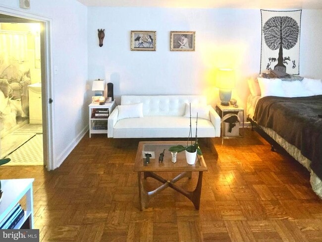 Building Photo - 2601 Pennsylvania Ave