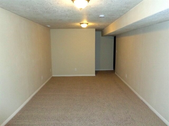 Building Photo - 105 W 1200 S