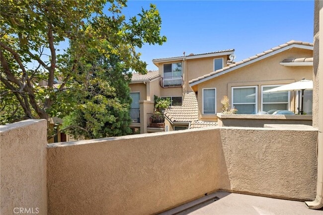 Building Photo - 1150 S Positano Ave