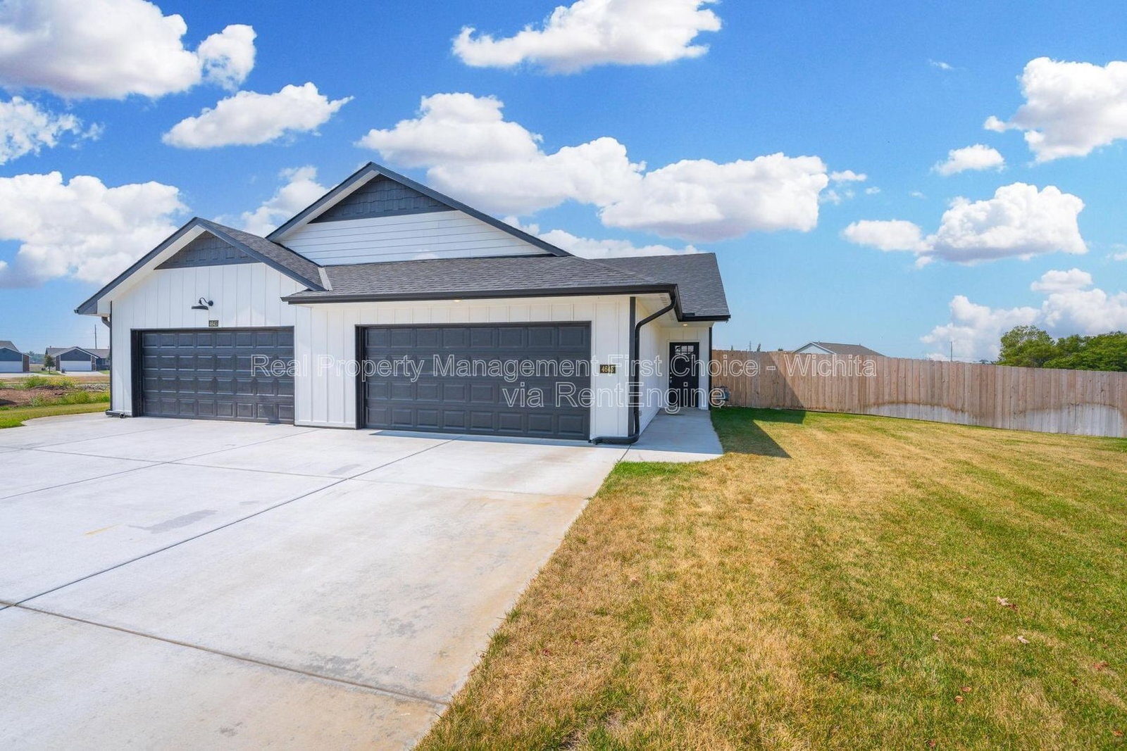 Building Photo - 3421 W 45th St S