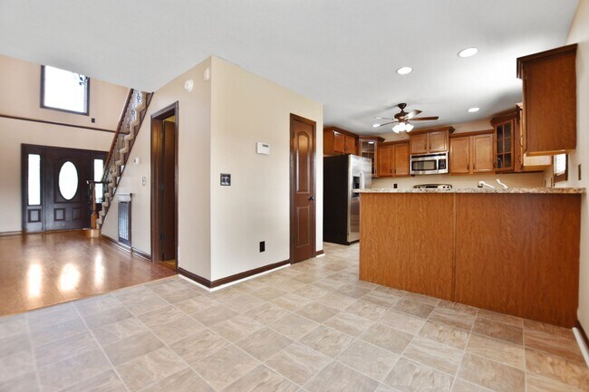 Building Photo - Four Bedroom in Fields of Northmeade!