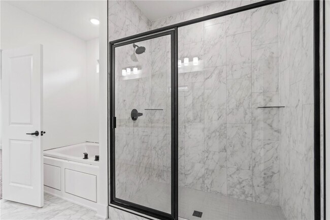 Building Photo - 110 N Banner Ave