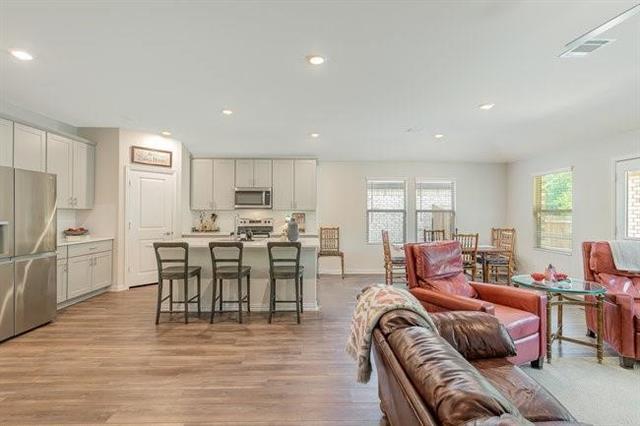 Building Photo - 5017 Bailey Wy