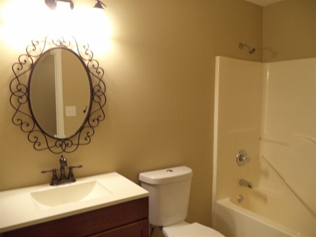 Building Photo - 2306 Sir Edward Ln