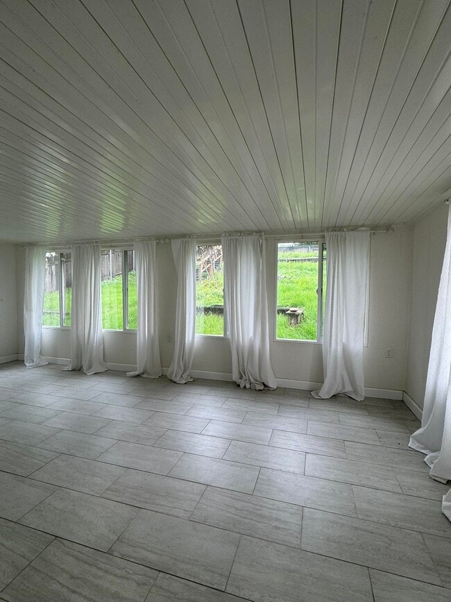 Building Photo - 5116 Sandmound Blvd