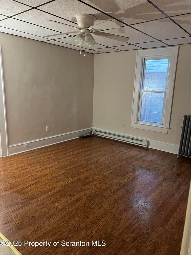 Building Photo - 1330 Pittston Ave