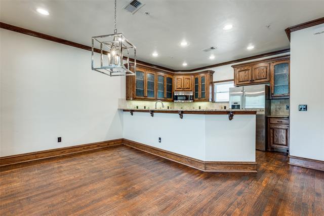 Building Photo - 4110 McKinney Ave