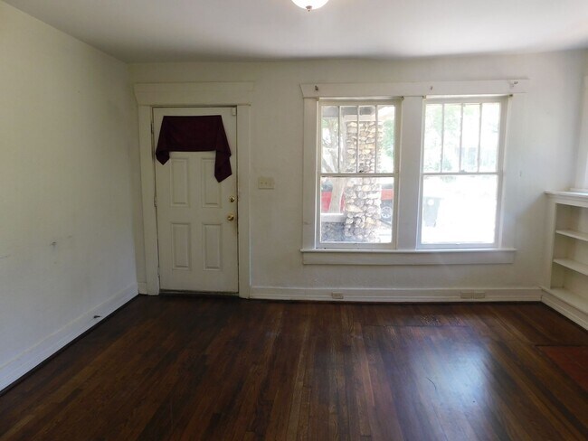 Building Photo - 8020 4th Ave S
