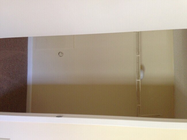 Building Photo - Wonderful 1 Bedroom 1st Floor