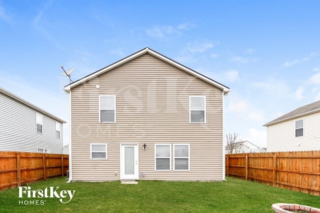 Building Photo - 8715 Hosta Way