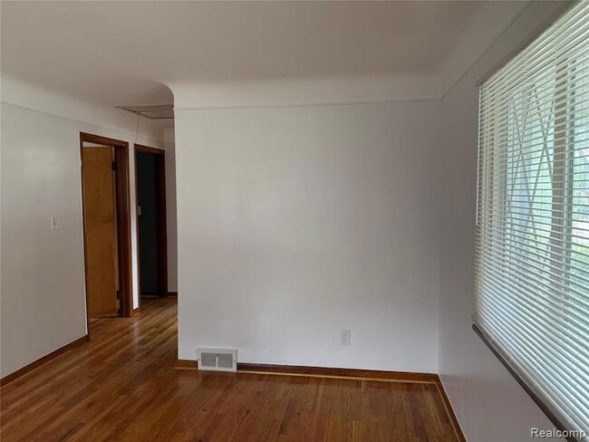 Building Photo - 29213 Ruthdale St