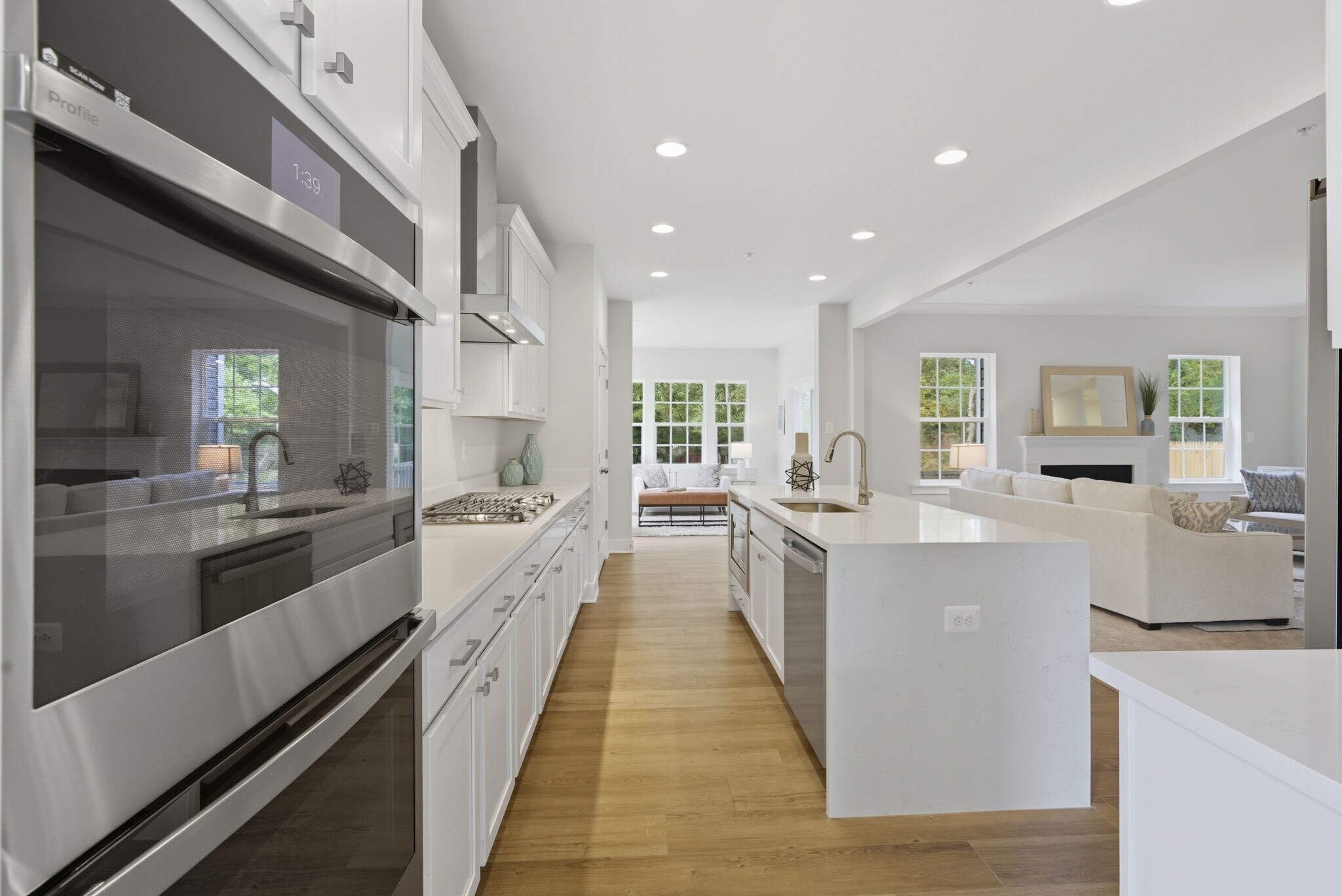 Building Photo - 328 Ridge Rd