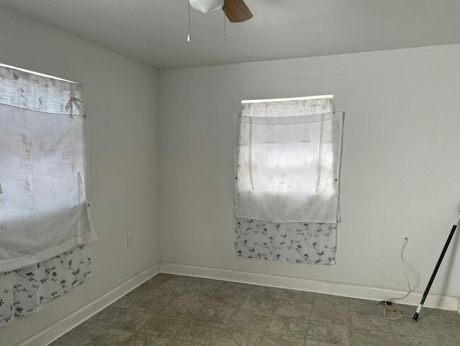 Building Photo - 6915 Dimarco Rd