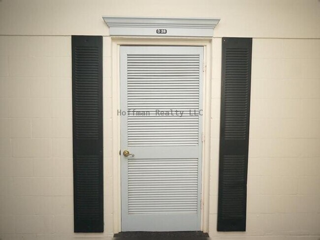 Building Photo - Luxury South Tampa Condo on Bayshore Blvd