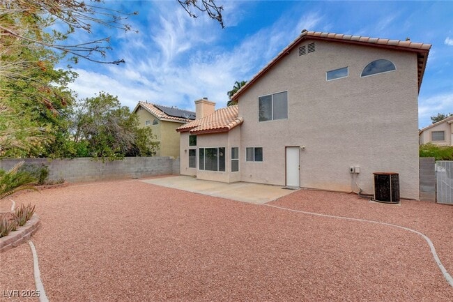 Building Photo - 9037 Trumpet Ct