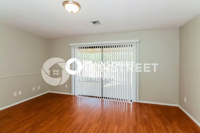 Building Photo - 4 Bedroom Pet-Friendly Home in Tucson, AZ ...