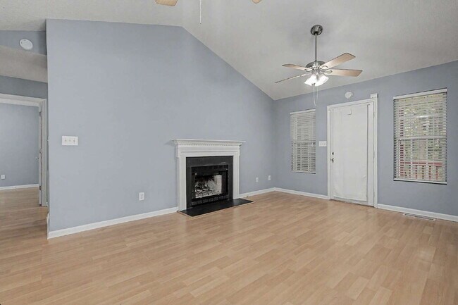 Building Photo - One-Story Home in Youngsville