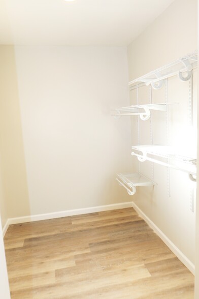 Master Closet - 3409 McGavock Pike